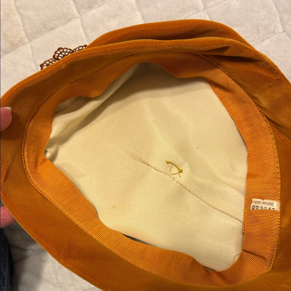 Vintage Hat Trio Orange Velvet, Purple Velvet& Cream Satin - Picture 3 of 16